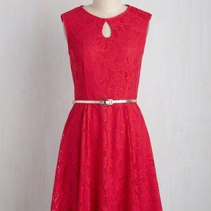 Modcloth Splendid Entrance Dress in Amaranth Coral Pink Lace Belt